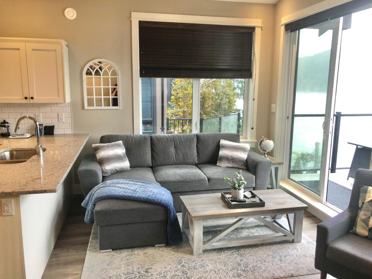 Sandy Feet Retreat Port Renfrew- Oceanfront 2Br Modern Cottage Ngoại thất bức ảnh