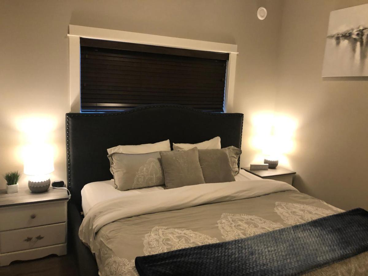 Sandy Feet Retreat Port Renfrew- Oceanfront 2Br Modern Cottage Ngoại thất bức ảnh